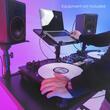 Birou DJ cu difuzor reglabil si tavi pentru laptop, GFDJT01