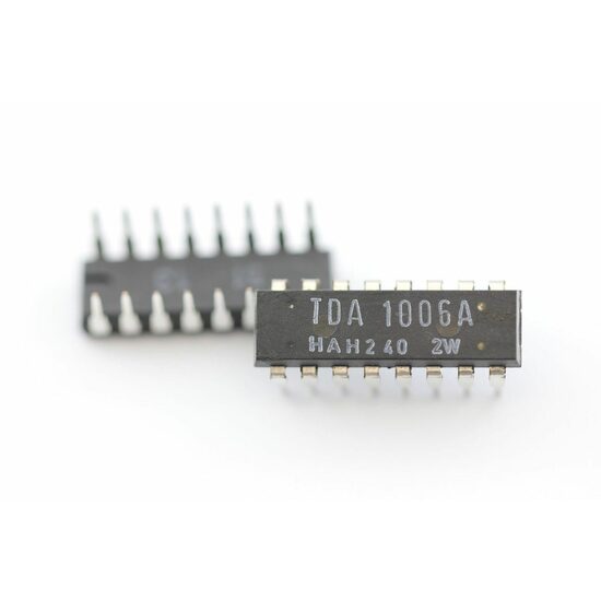 Circuit integrat TDA1006